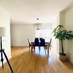 Gmc Turistics - The Picasso Neighborhood House