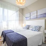 Jovial Estacion Apartamento