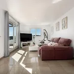 Atico Duplex Con Terraza