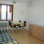 Maisonnette Petit Jardin Barbecue Calafat Tridente 2